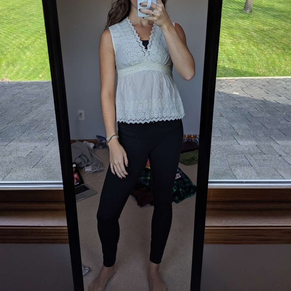 American Eagle Cream Lace V Neck Tank Top, size XS